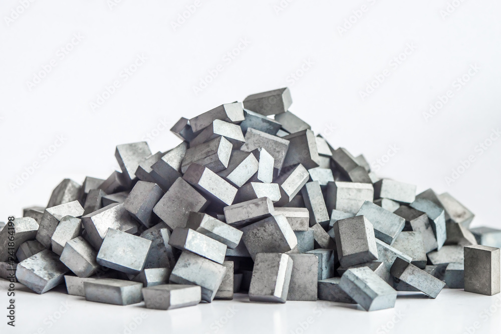 AdobeStock_241864198_tungsten